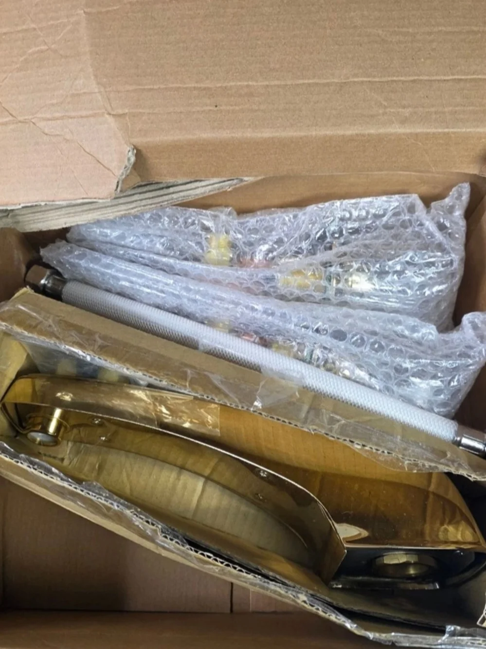 NIB Kingston Brass KB282 Twin Acrylic Handle Roman Tub Filler, Americana Collec.